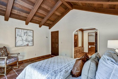 This spacious 4-bedroom, 3.5-bathroom home in Los Gatos offers 2 - photo 25