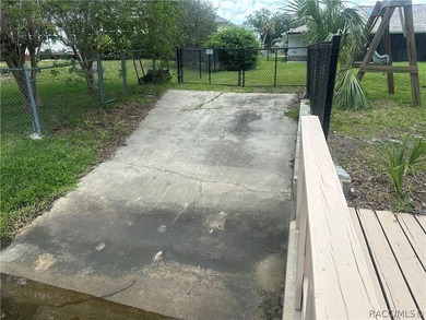 Experience the Ultimate Florida lifestyle in this stunning - photo 32