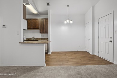This condos excellent location is only the first of many - photo 9