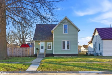 Mississippi River - Des Moines County Home For Sale in Burlington Iowa