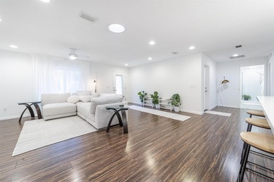 REDUCED - 3-bedroom, 3 Full bath concrete block home in the much - photo 16