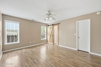 Welcome to this beautifully updated 3-bedroom, 2-bath home - photo 21
