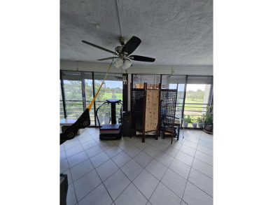 COME SEE THIS BREATH TAKING HUGE 2 BEDROOM 2 BATH CONDO IN THE