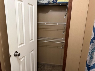 WELL CARED FOR AND LOVED! Immaculate 3/2 DWMH, 2014, Split Floor - photo 25