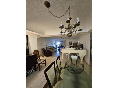 COME SEE THIS BREATH TAKING HUGE 2 BEDROOM 2 BATH CONDO IN THE