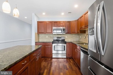 Welcome to Residence F407 at Waterfront Squarea true one-of-one - photo 9