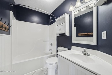 Welcome to this beautifully updated 3-bedroom, 2-bath home - photo 34