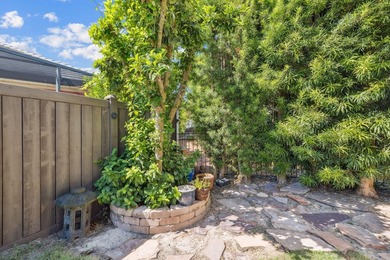 Fully renovated, turnkey beach home in the highly sought-after - photo 35