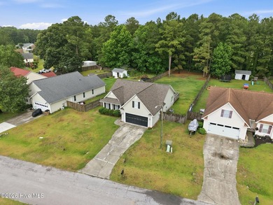 Welcome to this beautifully updated 3-bedroom, 2-bath home - photo 38