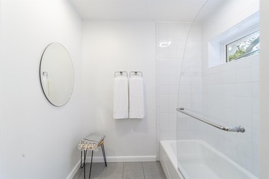 REDUCED - 3-bedroom, 3 Full bath concrete block home in the much - photo 39