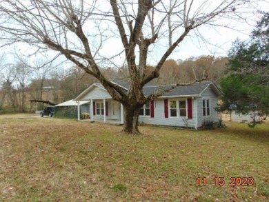 (private lake, pond, creek) Home For Sale in Decaturville Tennessee