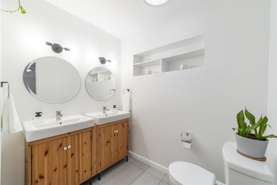 REDUCED - 3-bedroom, 3 Full bath concrete block home in the much - photo 42