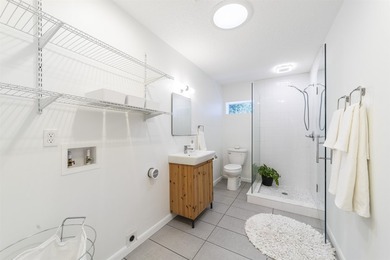 REDUCED - 3-bedroom, 3 Full bath concrete block home in the much - photo 46