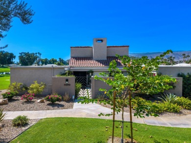 Lake Condo For Sale in Rancho Mirage, California