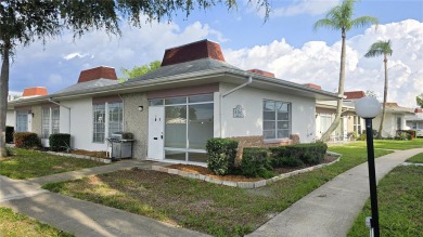 Lake Conley Condo For Sale in Holiday Florida