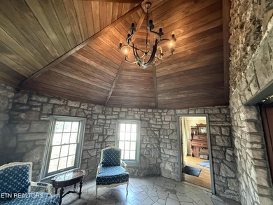 First Time on the Market Since 1997. Historic Farragut Property - photo 22