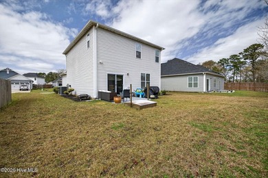 Beautiful 3 Bedroom, 2.5 Bath, two story home built in 2022 - photo 31