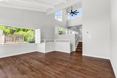 Views, views, views of the San Francisco Bay! Updated 2-bedroom - photo 5