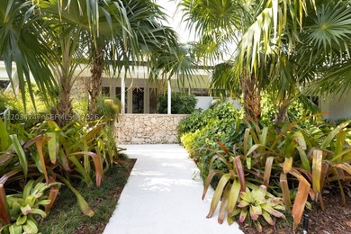 Gorgeous Pine Bay Estates North sophistication and style galore- - photo 7