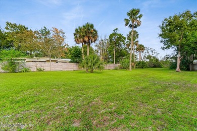 Rare development opportunity consisting of two adjacent RG-1 -- - photo 5