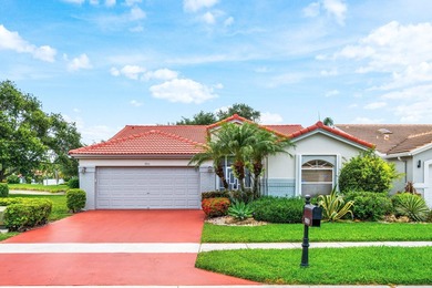Beautifully updated and maintained single family home in the - photo 1