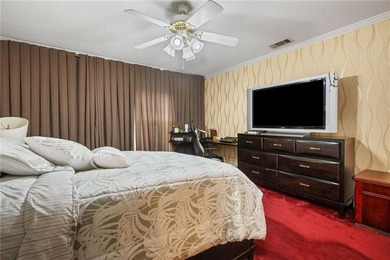 This gated estate offers a lavish, resort-style atmosphere where - photo 36