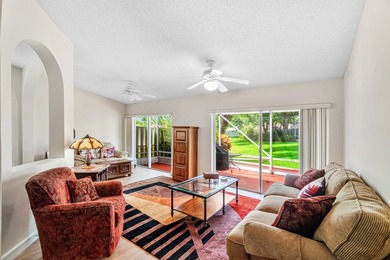Beautifully updated and maintained single family home in the - photo 9