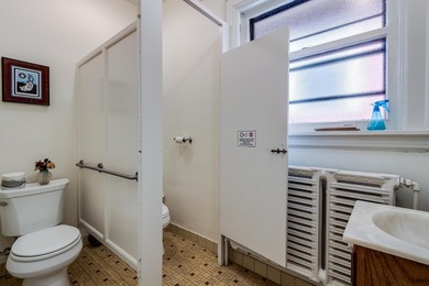 Discover a unique investment opportunity. This historic - photo 40