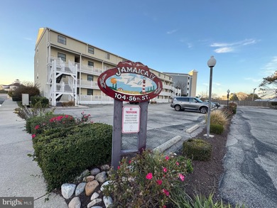 Second floor condo with awesome bay views and sunsets. This - photo 4