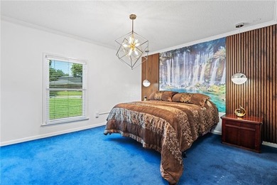 This gated estate offers a lavish, resort-style atmosphere where - photo 45