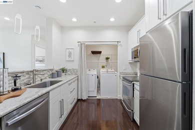 Welcome to the highly sought-after Monte Vista community! This - photo 9
