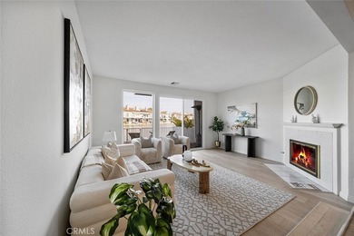 Welcome to 16090 Tortola Circle, an exceptional waterfront - photo 6