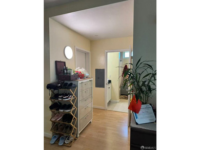 Desirable unit located in a wonderful, thriving neighborhood - photo 8