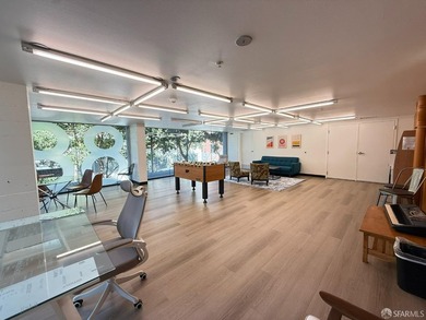 Desirable unit located in a wonderful, thriving neighborhood - photo 9