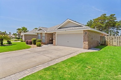 1 of only 5 homes in Destin & Miramar Beach with a pool under - photo 12