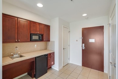Experience the best of coastal resort living with this - photo 13