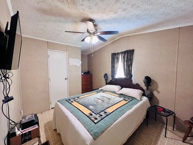 Tucked away near the Texas/Louisiana line in the desirable - photo 14