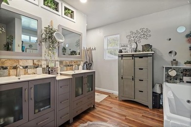 3 bed, 2 bath pretty home in Dougherty. Davis schools. Fiber - photo 19