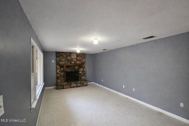 This livable fixer upper offers a great opportunity for buyers - photo 3