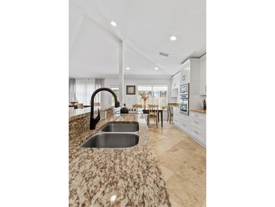 1 of only 5 homes in Destin & Miramar Beach with a pool under - photo 24