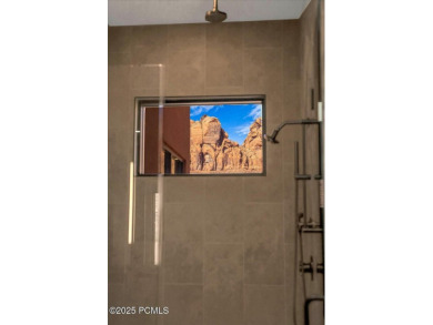 Welcome to Sentierre Padre Canyon, a new model for luxury