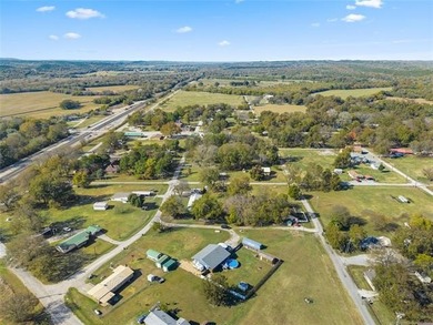 3 bed, 2 bath pretty home in Dougherty. Davis schools. Fiber - photo 42