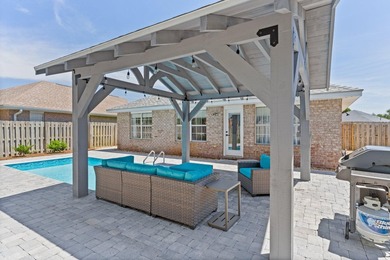 1 of only 5 homes in Destin & Miramar Beach with a pool under - photo 47