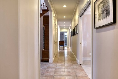 Spectacular 6,572 sqft oceanfront custom-built home situated on - photo 7