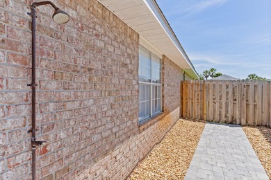 1 of only 5 homes in Destin & Miramar Beach with a pool under - photo 49