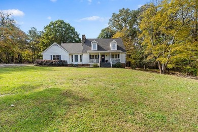 Lake Home For Sale in Greenwood, South Carolina