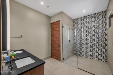 Welcome to Sentierre Padre Canyon, a new model for luxury