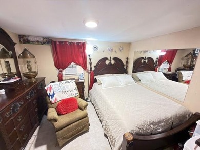 Rare opportunity to own a home on an oversized 0.28-acre lot in - photo 5