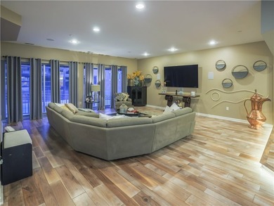 2 things important in your next home: size & location which unit - photo 19