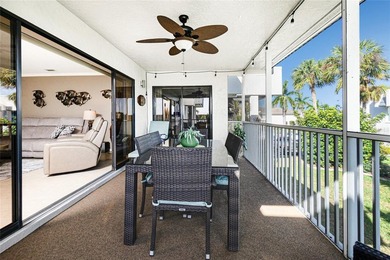 Impressive condo with DEEDED DOCK and 10,000 lb BOAT LIFT!! This - photo 25